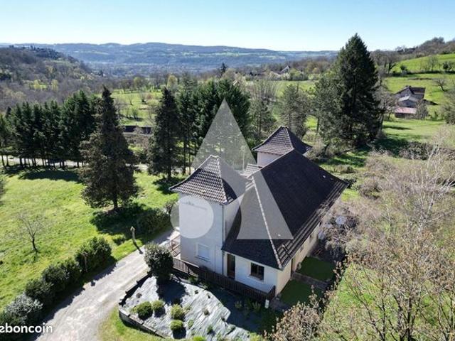 Maison vente à Figeac, Capdenac