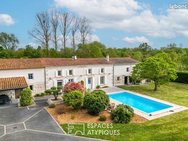 Maison vente à Fontenay-le-Comte, Benet
