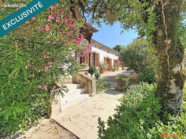 Maison vente à Figeac, Molières