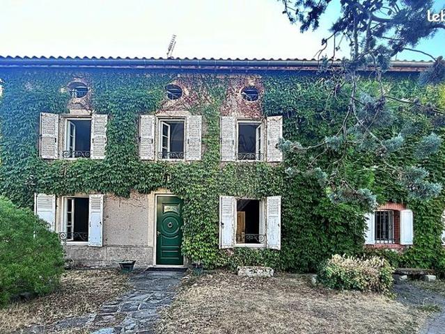 Maison vente à Thiers, Peschadoires