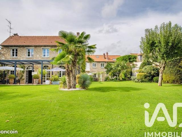 Maison vente à Saint-Germain-en-Laye, Chavenay