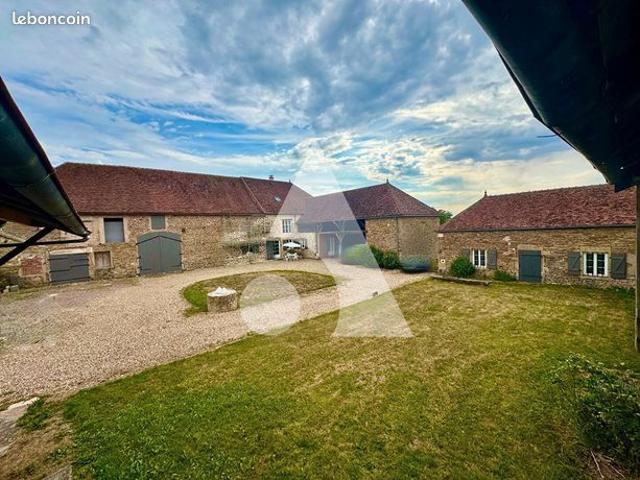 Maison vente à Montbard, Vic-de-chassenay
