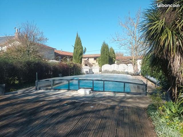 Maison vente à Montmorillon, Savigné