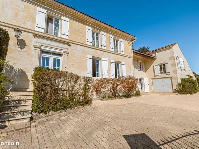Maison vente à Saintes, Saint-césaire