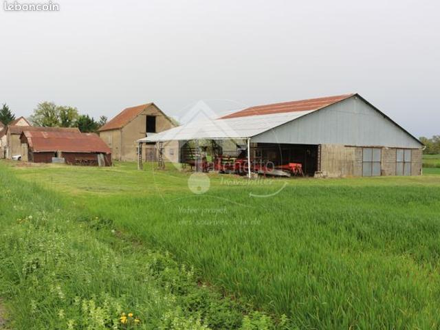 Maison vente à Vichy, Montaigu-le-blin