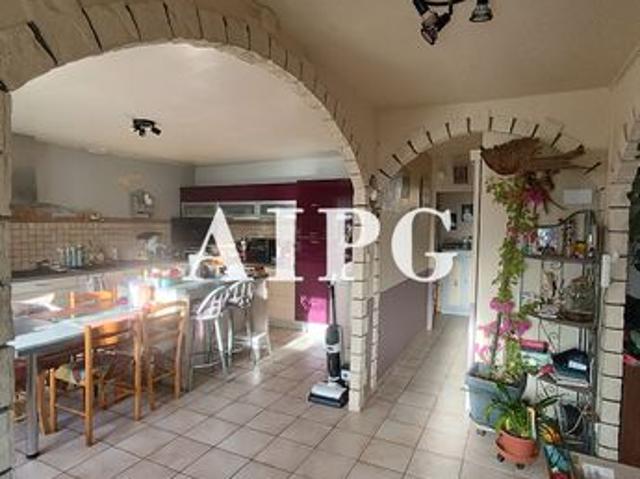 Maison vente à Guingamp, Bretagne