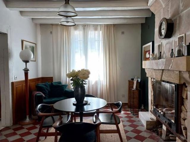 Maison vente à Loches, Le Petit-pressigny