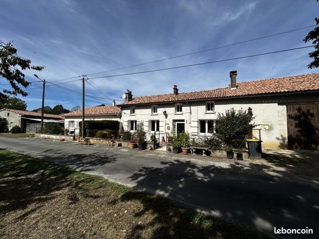 Maison vente à La Chapelle-Bâton, Vienne