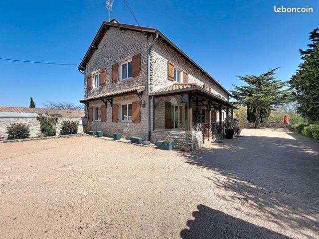 Maison vente à Saint-Gengoux-de-Scissé, Saône-et-Loire