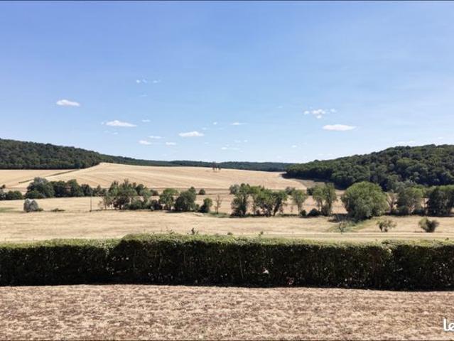 Maison vente à Nevers, La Fermeté