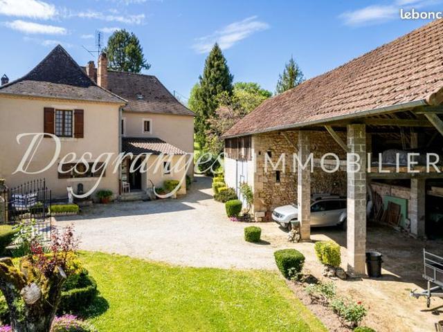 Maison vente à Sarlat-la-Canéda, Hautefort