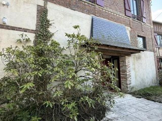 Maison vente à Lisieux, Normandie