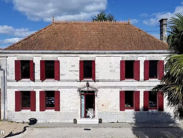 Maison vente à Jonzac, Saint-martial-sur-né