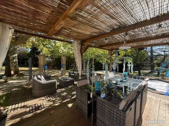 Maison vente à Carpentras, Visan