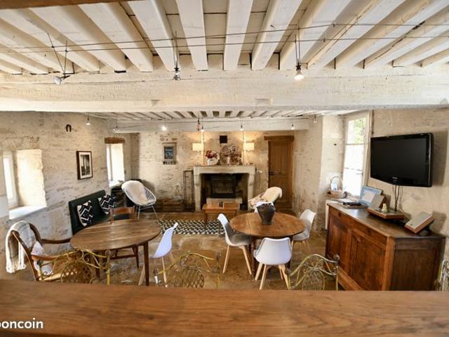 Maison vente à Montargis, Noyers