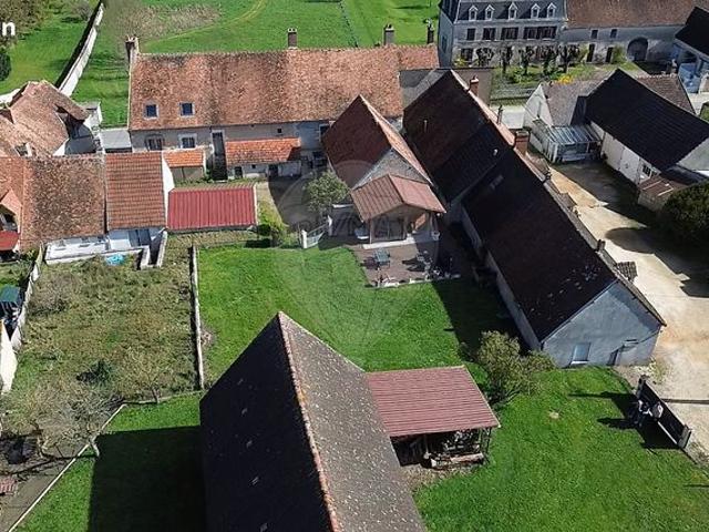 Maison vente à Bourges, Herry