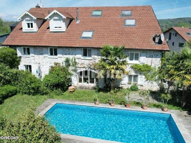 Maison vente à Saint-Claude, Viry