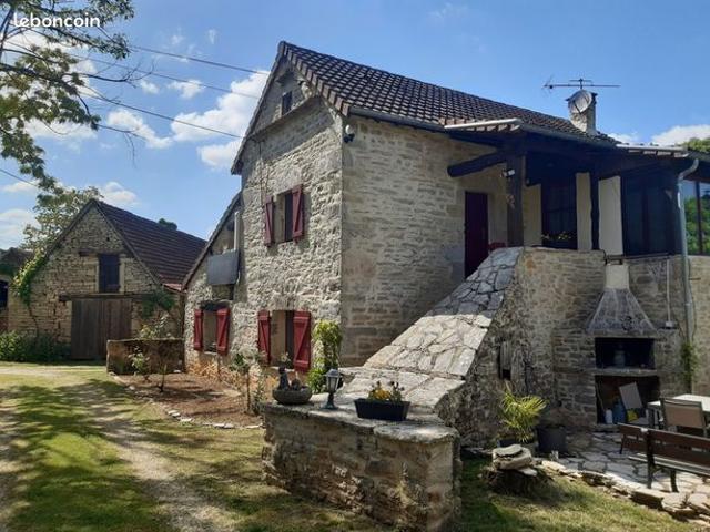 Maison vente à Villefranche-de-Rouergue, Salvagnac-cajarc