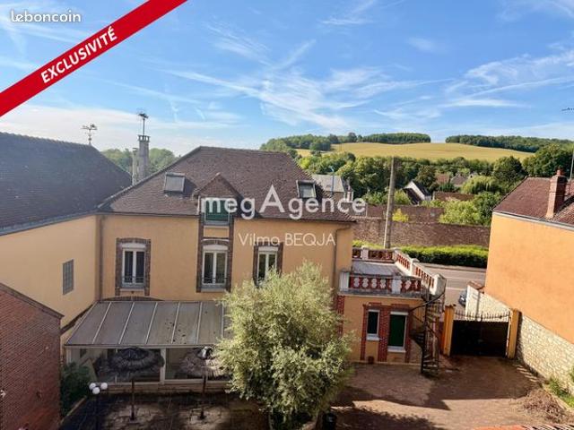Maison vente à Sens, Paron