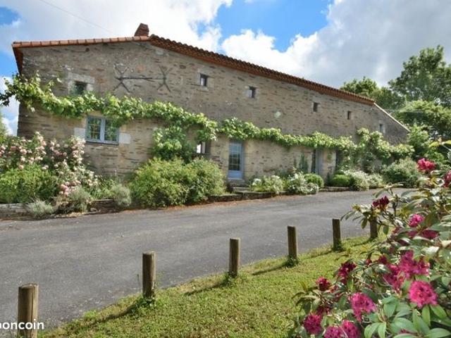 Maison vente à La Roche-sur-Yon, Chavagnes-en-paillers