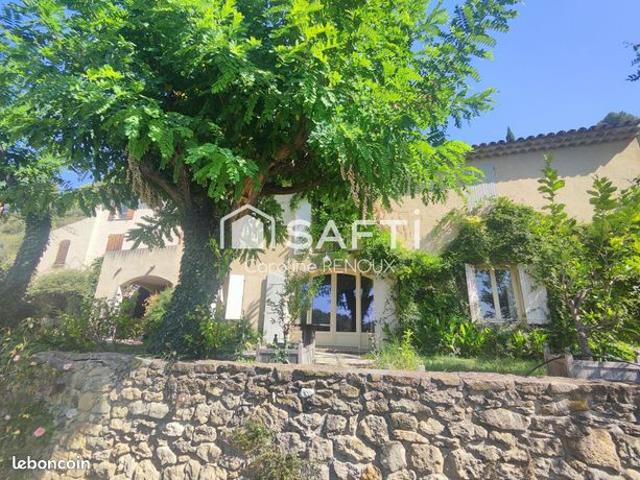 Maison vente à Apt, Vaugines
