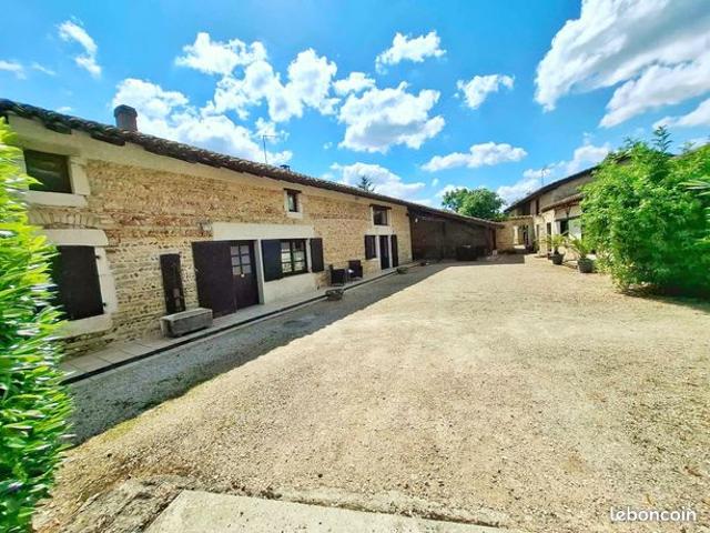 Maison vente à Bourg-en-Bresse, Viriat