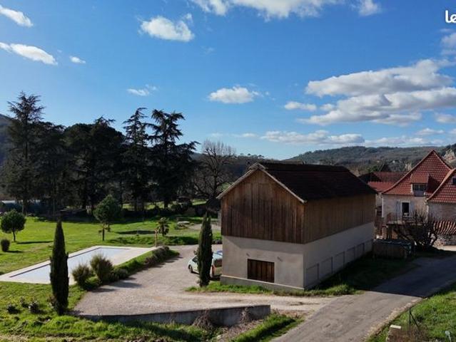 Maison vente à Cahors, Tour-de-faure