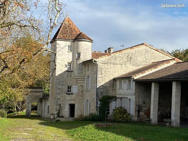 Maison vente à Angoulême, Aignes-et-puypéroux
