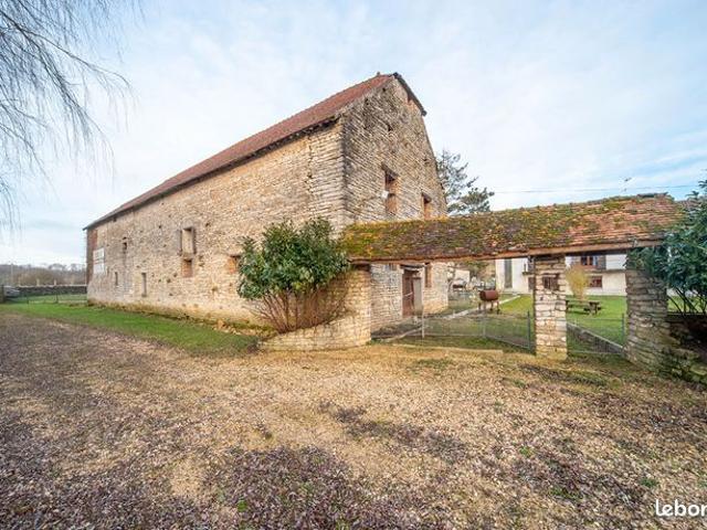 Maison vente à Vesoul, Broye-les-loups-et-verfontaine