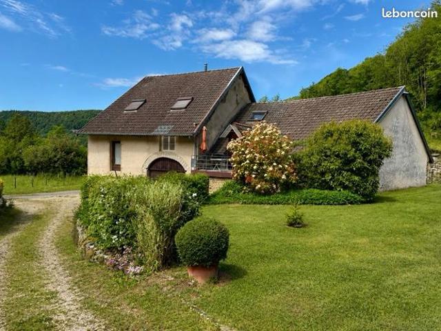 Maison vente à Lons-le-Saunier, Voiteur