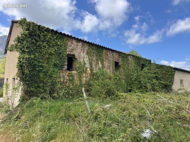 Maison vente à Limoux, Bugarach