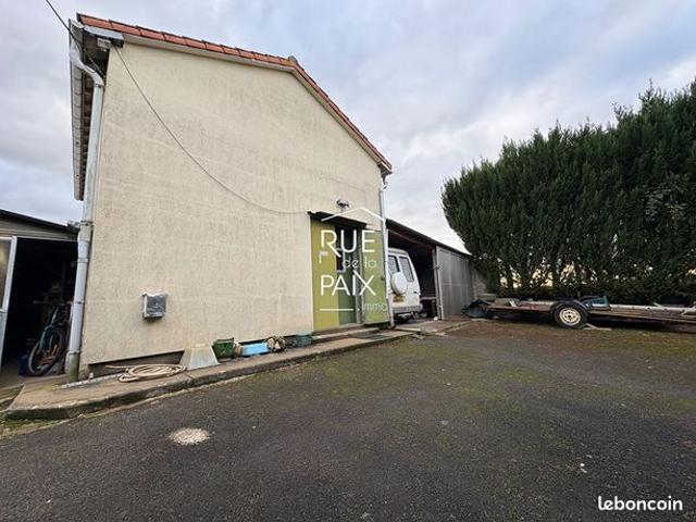 Maison vente à Parthenay, Fomperron