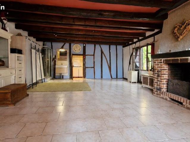 Maison vente à Clux-Villeneuve, Saône-et-Loire