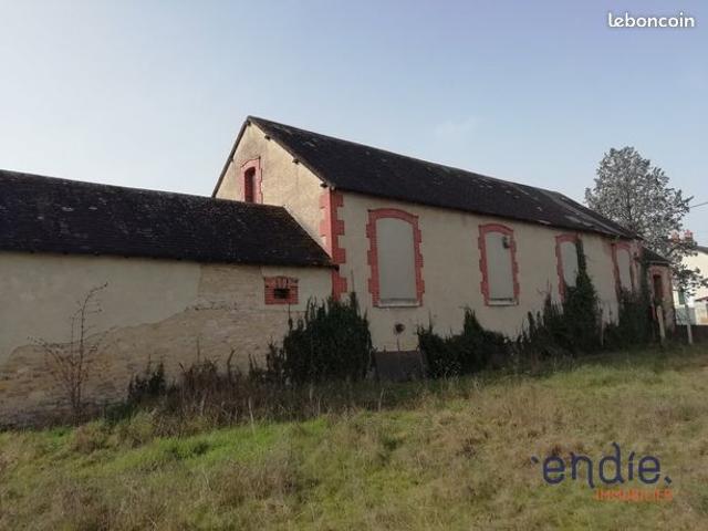 Maison vente à Saint-Amand-Montrond, Sancoins