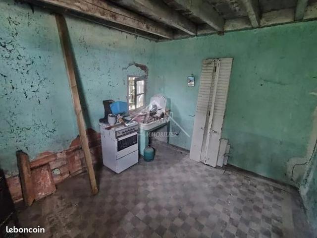 Maison vente à Vichy, Le Donjon