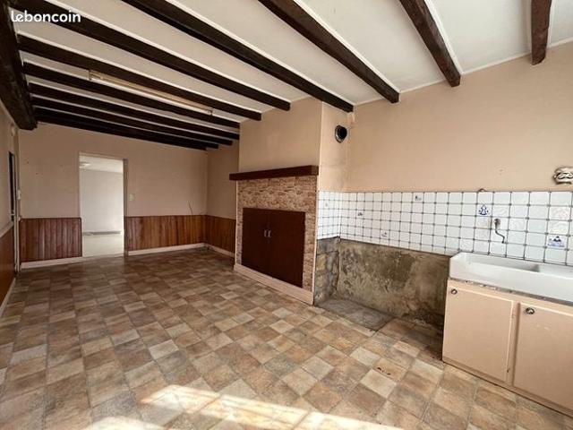 Maison vente à Domfront en Poiraie, Orne
