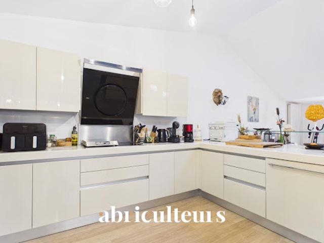 Maison vente à Saint-Jean-d'Angély, Saint-savinien