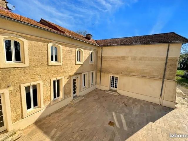 Maison vente à Arles