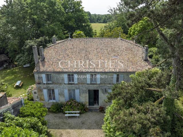 Maison vente à Saintes