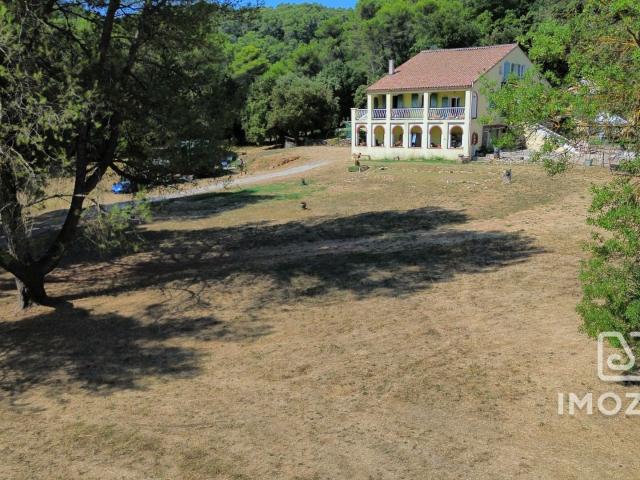 Maison vente à Arrondissement de Toulon, La Seyne-sur-mer
