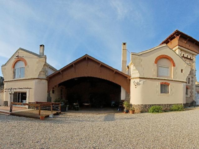 Maison vente à Béziers, Vias