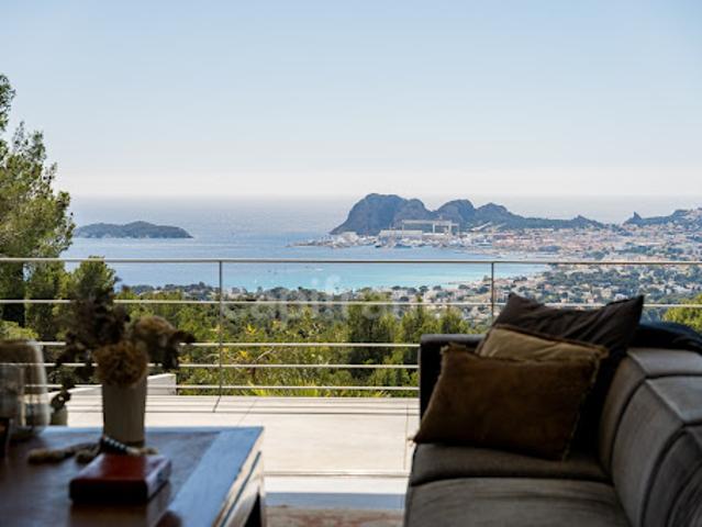 Maison vente à Marseille, Ceyreste