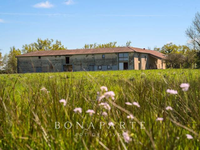 Maison vente à Bourg-en-Bresse, Auvergne-Rhône-Alpes