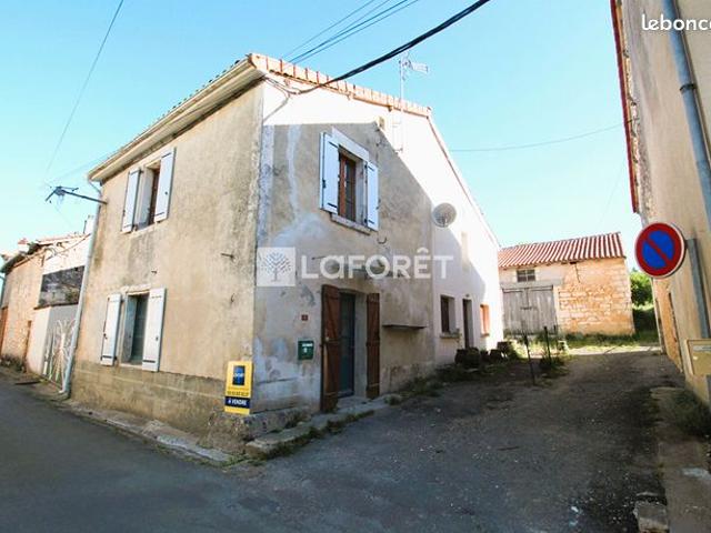Maison vente à Nontron, Nouvelle-Aquitaine