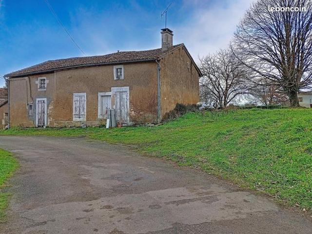 Maison vente à Angoulême, Charras