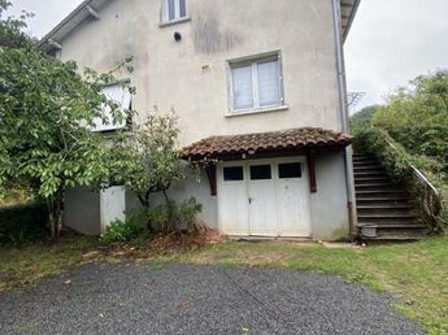 Maison vente à Rochechouart, La Chapelle-montbrandeix