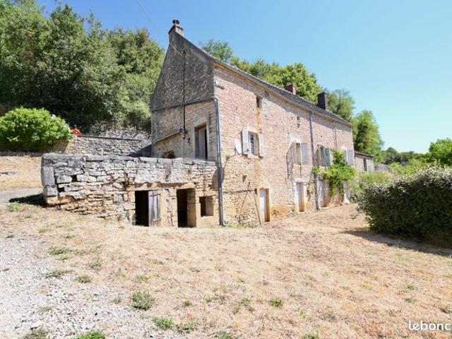 Maison vente à Avallon, Chamoux