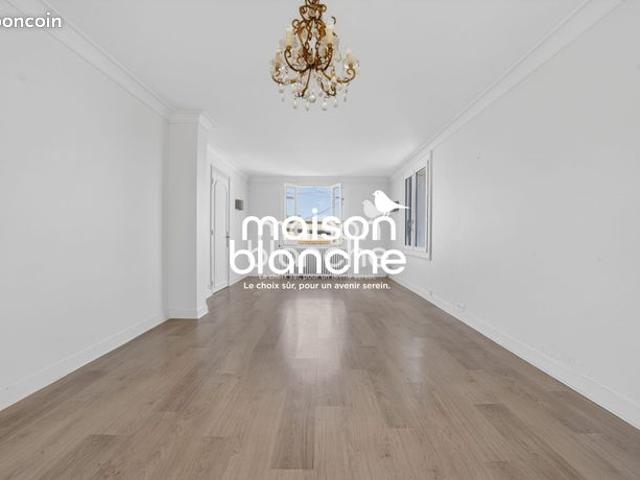 Maison vente à Parthenay, Châtillon-sur-thouet
