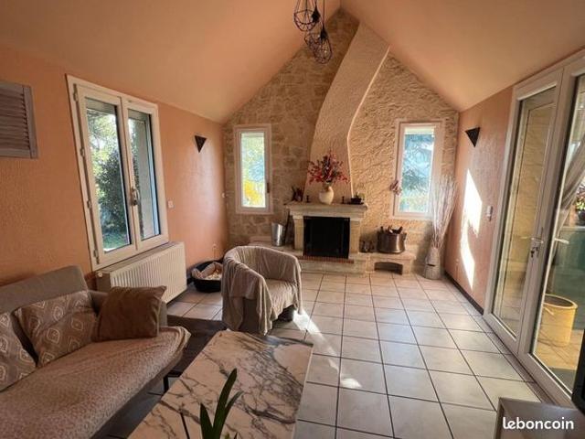 Maison vente à Bourges, Étréchy
