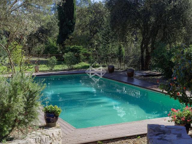 Maison vente à Brignoles, Le Thoronet